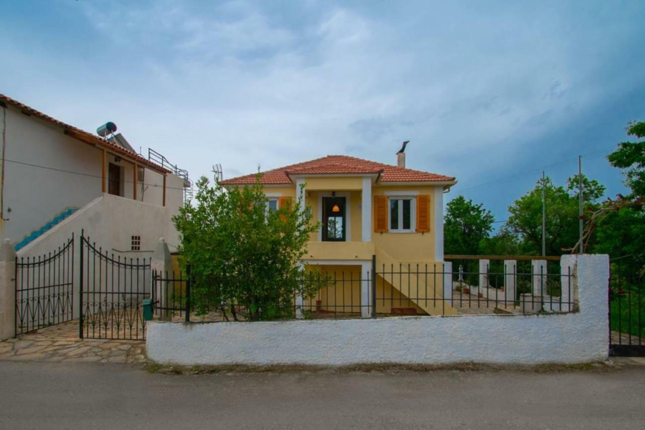Traditional Village House Méson Yerakaríon Екстериор снимка