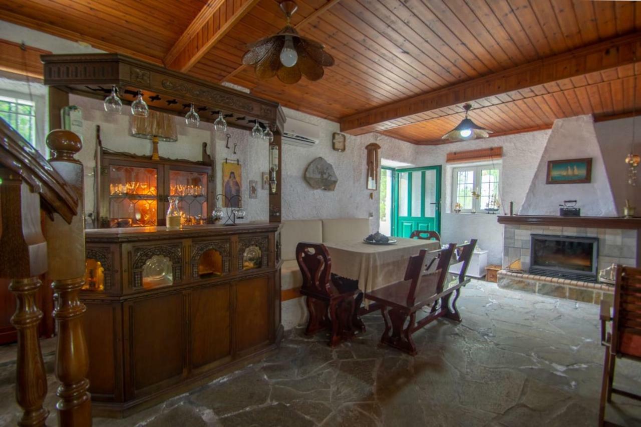Traditional Village House Méson Yerakaríon Екстериор снимка